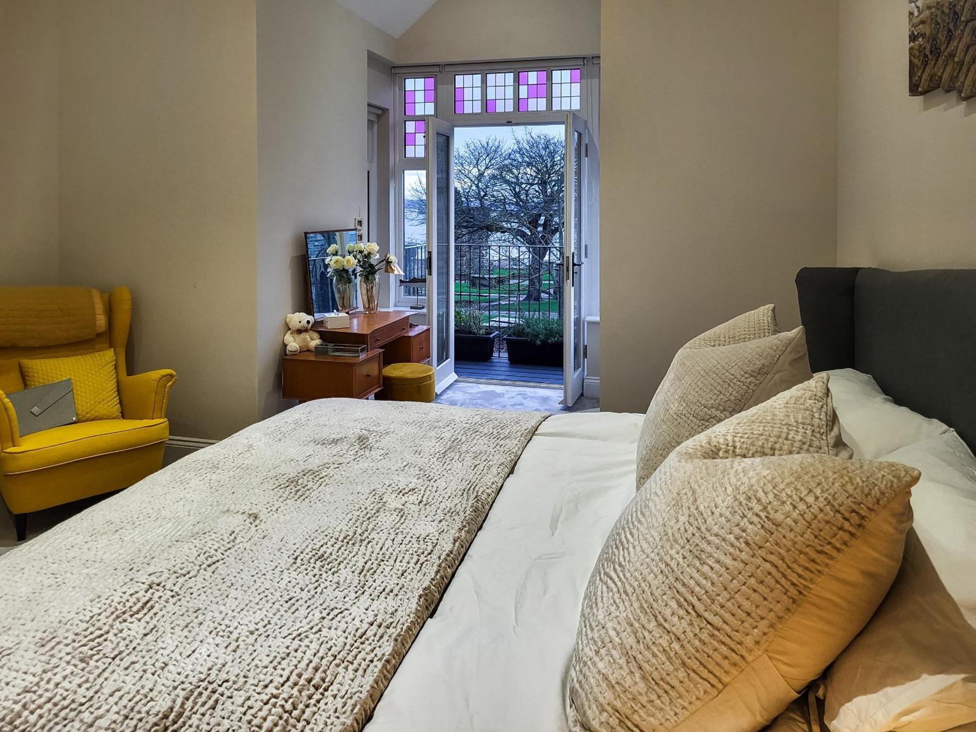 Holiday home Mulgrave House *